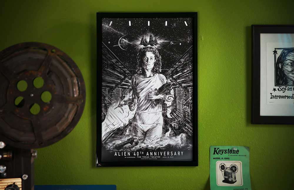 ALIEN - Black & White